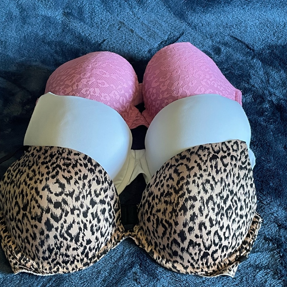 Victoria’s Secret Bra Lot 34D